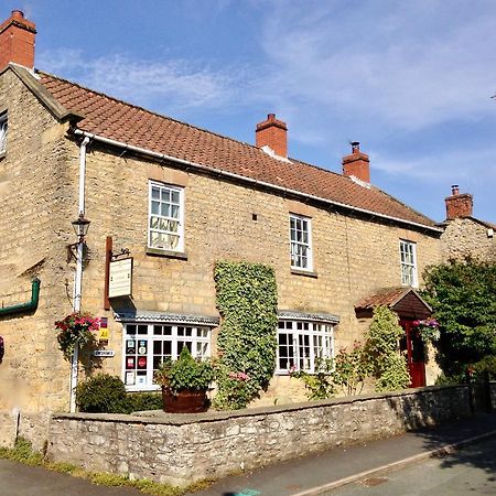 Plumpton Court Hotel Nawton Bagian luar foto